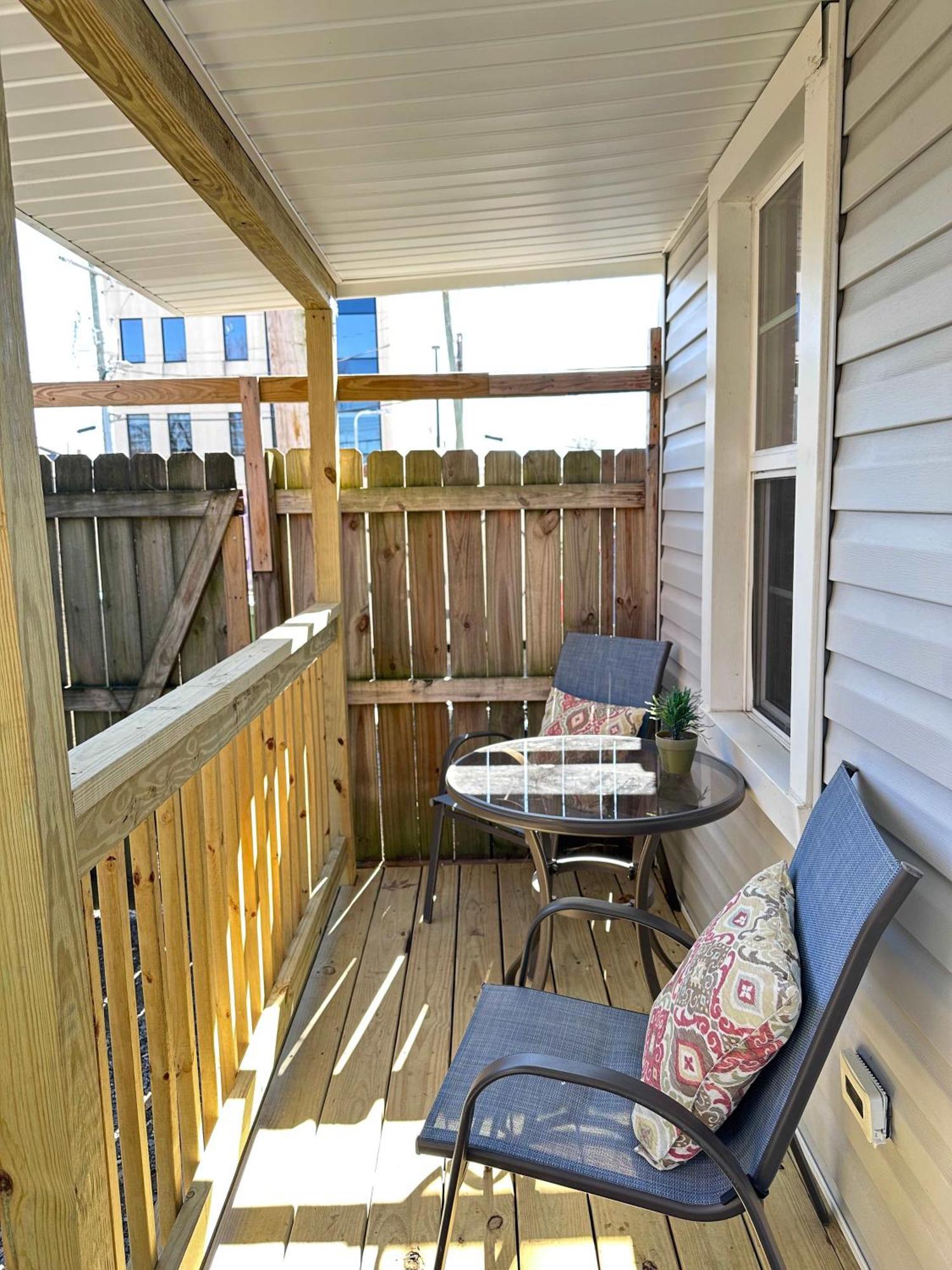Hébergement de vacances E3 Centrally Located In Carytown Fully Fenced